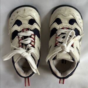 Gently Worn STRIDE RITE Boys’ Sneakers Size 5XW